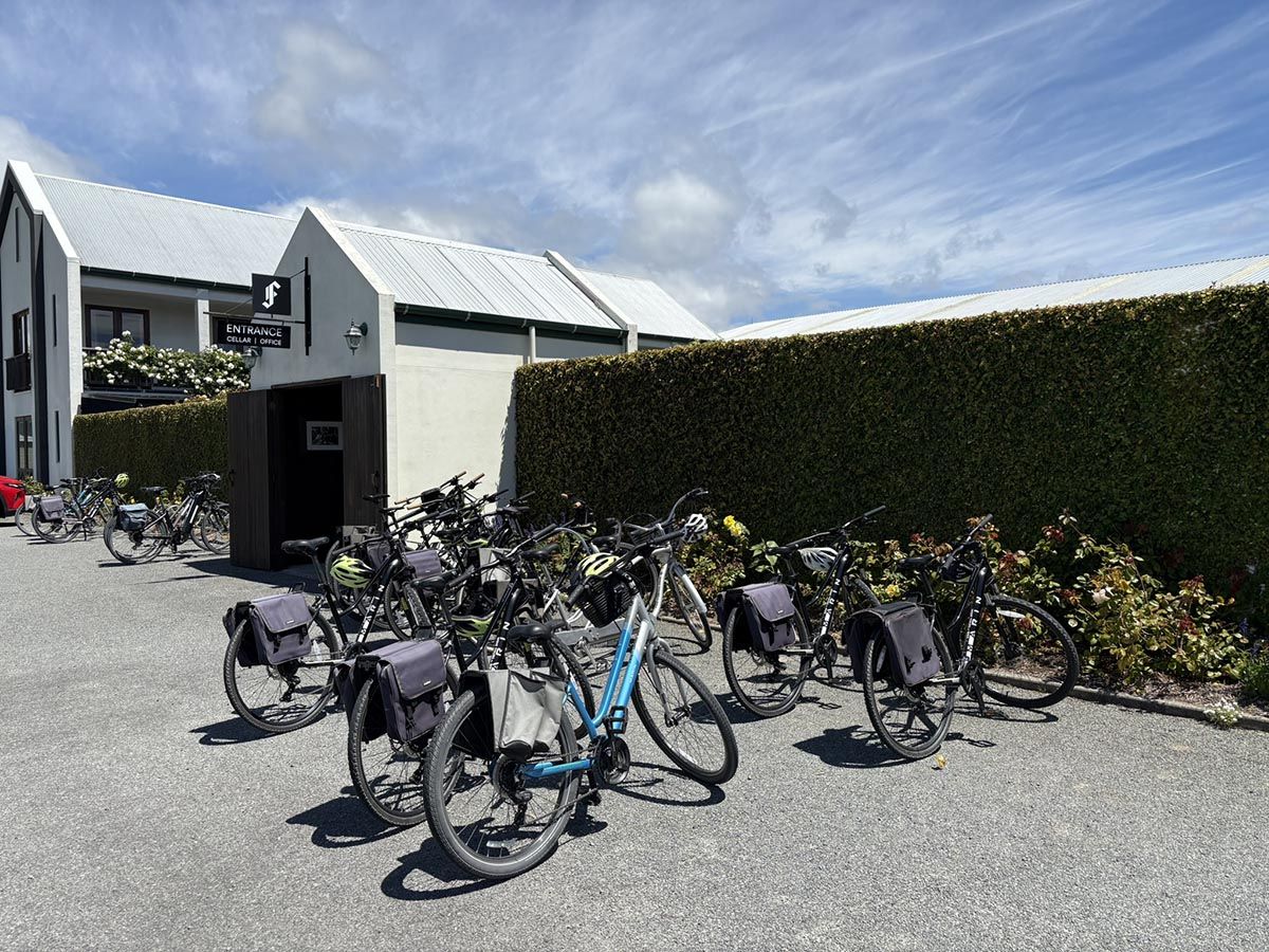 Visit cellar doors tour